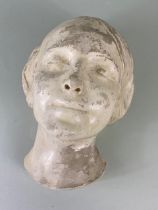 Art and Curiosity interest, The death mask L' Inconnune de la Seine (the unknown of the Seine) a