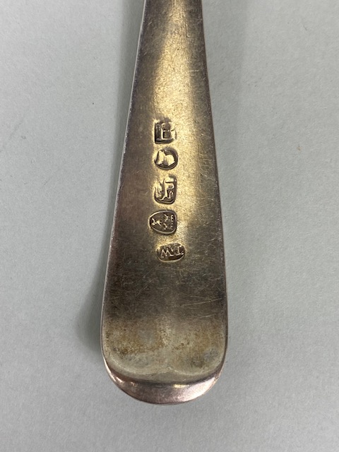 Six large Georgian Silver serving spoons each with engraved initials total weight approx 382g - Image 6 of 6