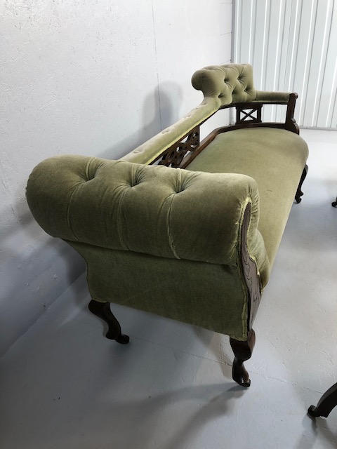 Victorian button-back chaise lounge with two matching elbow chairs - Image 5 of 13