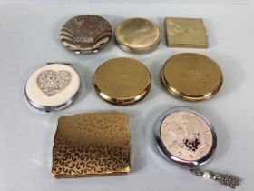 Vintage powder compacts, a collection of mid to late 20th century examples including one Stratton