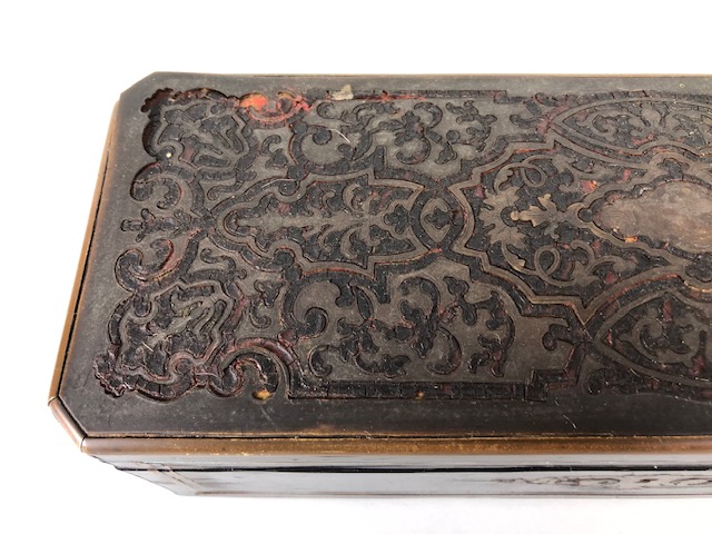Vintage Boxes, three decorative boxes, being an early 20th century leather collar box, a brass - Image 4 of 13