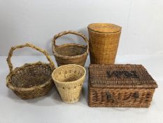 Collection of wicker items to include Fortnam & Mason Hamper baskets etc