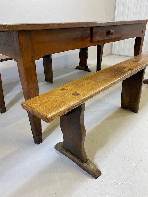 Early 19th century French Farmhouse Table of Three plank construction with Breadboard ends in Cherry - Image 12 of 19