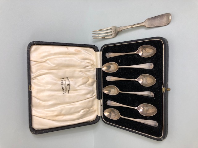 Boxed set of hallmarked rat tail spoons Sheffield by maker Harrison Brothers & Howson and a Georgian