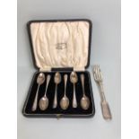 Boxed set of hallmarked rat tail spoons Sheffield by maker Harrison Brothers & Howson and a Georgian