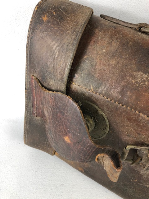 Vintage sporting interest, late 19th / early 20th century leather Leg of Mutton shotgun case A.F ( - Image 8 of 11