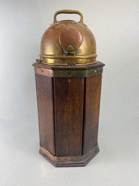 Early 20th century Ships, Marine Binnacle compass, oak cased with brass mounting and hood A.F - Image 5 of 5