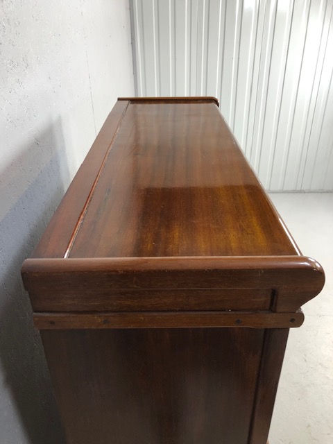 Three section Globe Wernicke bookcase with leaded glazed panel doors approx 87 x 31 x 125cm - Image 5 of 9