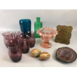 Miscellaneous items to include vintage glass, 1940s brass perpetual, calendar, agate eggs and dish