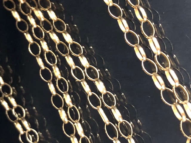 9ct Gold oval link chain approximately 30" 5.4g - Image 2 of 4