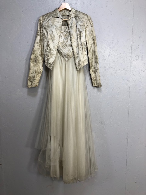 Vintage Clothing, mid 20th century ladies evening gown in Oyster brocade with gold thread detail and