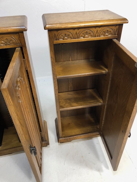 Pair of linen fold oak side cabinets - Image 6 of 6