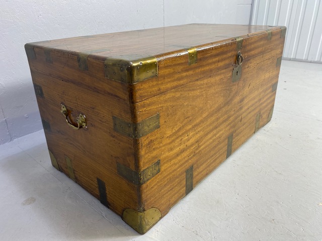 Large Campaign travelling trunk with brass bindings and corners and hinged carry handles to sides - Image 3 of 8