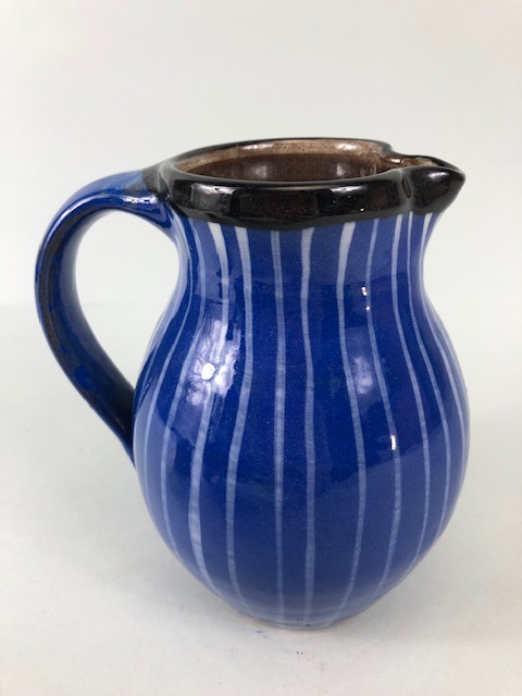Ross Emerson Art Ceramics, Blue striped jug approximately 16cm high, Tripod sauce boat in orange, - Image 4 of 12