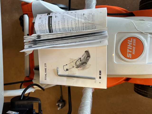 Unused as new STIHL RME 235 electric lawnmower with instructions - Image 2 of 2