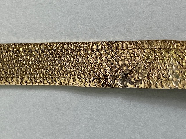 9ct gold vintage 1960s ladies OMEGA wrist watch on 9ct gold bark finish bracelet total length - Image 12 of 14
