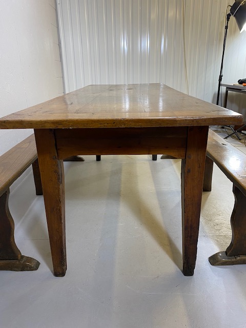 Early 19th century French Farmhouse Table of Three plank construction with Breadboard ends in Cherry - Image 7 of 19