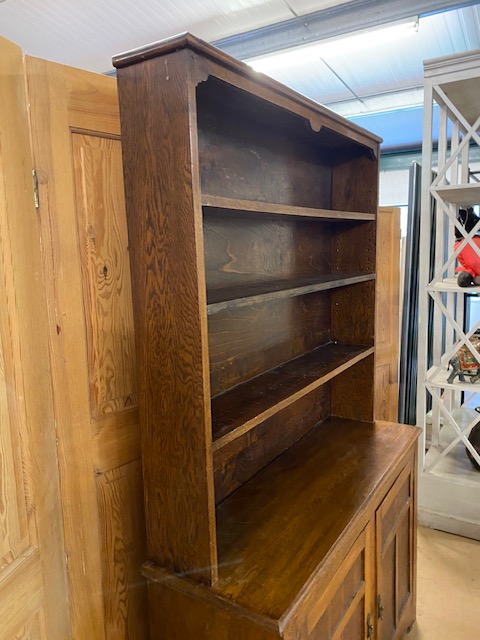 Arts and Crafts oak dresser with shelves above and two cupboards under by maker Curtiss & Sons, - Image 5 of 6