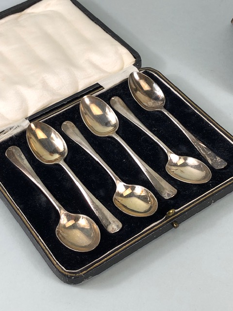 Collection of Hallmarked Silver to include a cased set of Silver spoons, two napkin rings and a - Image 5 of 9