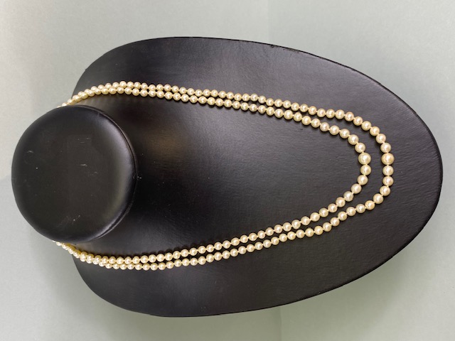 cultured pearls with 18ct gold and Diamond clasp, double strand necklace of graduated cultured - Image 4 of 7
