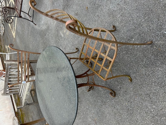 Marble topped Bistro table on wrought Iron curved legs with two wrought iron chairs - Image 3 of 5