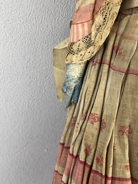 Antique doll, early 19th Century wood and cloth bodied doll with painted gesso face, silk clothes - Image 8 of 27