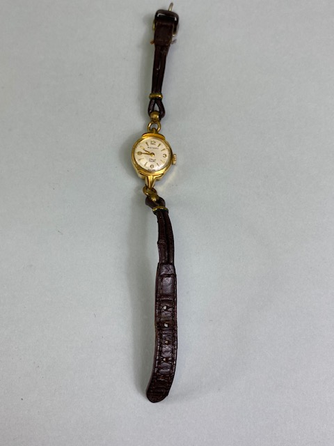 9ct gold cased ladies dress watch on a RG bracelet, winds and runs, along with a vintage Rotary - Bild 6 aus 11