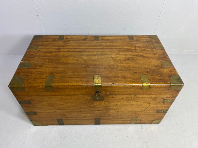 Large Campaign travelling trunk with brass bindings and corners and hinged carry handles to sides - Image 2 of 8