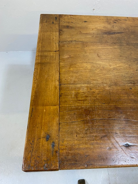 Early 19th century French Farmhouse Table of Three plank construction with Breadboard ends in Cherry - Image 16 of 19