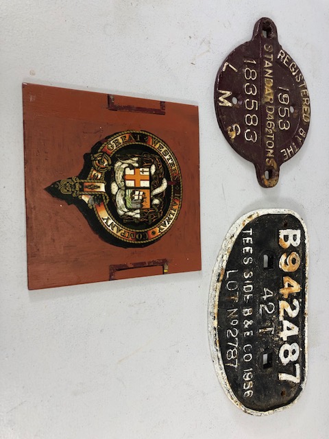 Railway Interest. Two cast Iron Railway plaques, LMS 1953 Standard D462TONS register, 1956 B942487