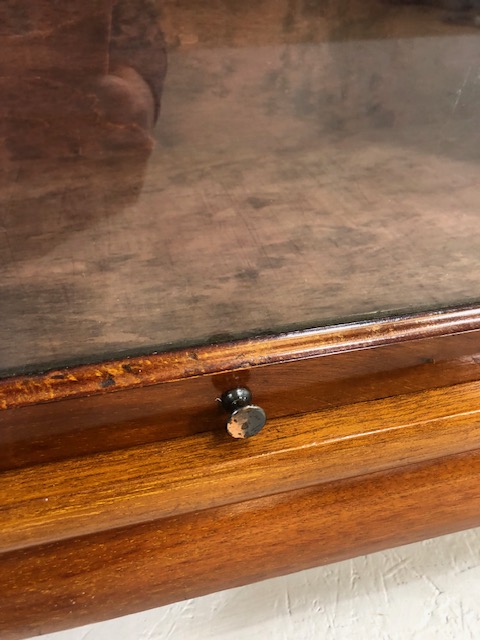 Three section Globe Wernicke bookcase with two leaded glazed panel doors, the lower stepped case - Image 6 of 8