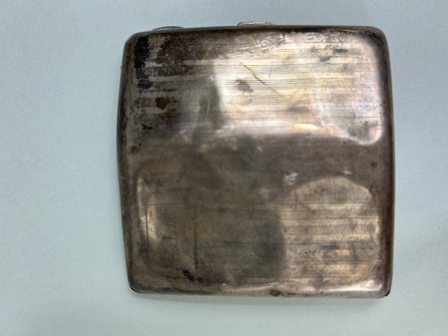 Silver hallmarked cigarette case hallmarked for Birmingham by maker William Neale approx 77g - Image 2 of 4