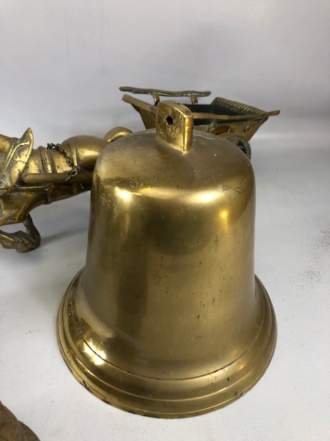 Vintage Brass ware, to include a pair of heavy horses pulling carts and Four bells, (the larger with - Image 8 of 9
