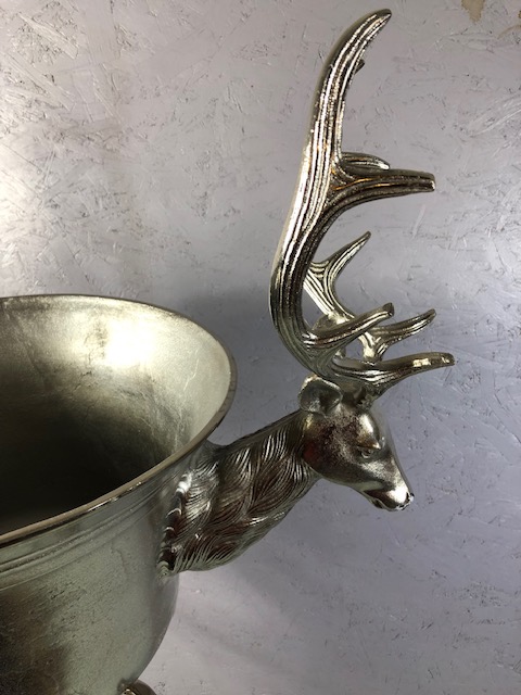 Large free standing metal champagne or wine cooler the base formed as antlers, stags heads to the - Image 5 of 9