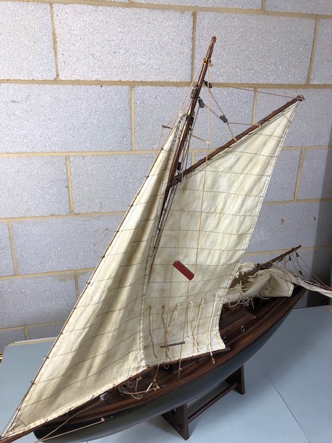 Wooden model of a Sailing yacht, complete with stand, in need of repairs ( masts an keel ) - Image 10 of 10