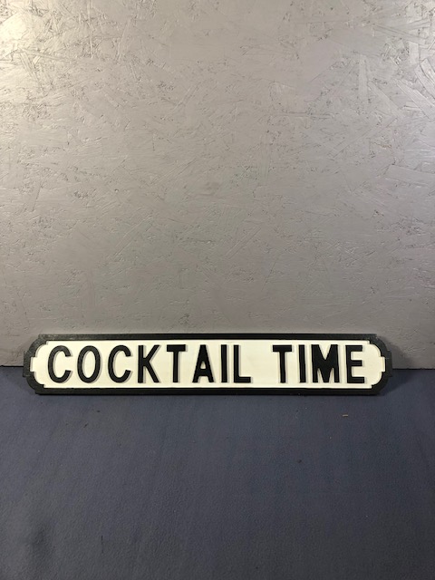 Wooden sign COCKTAIL TIME approximately 84cm long - Image 2 of 6