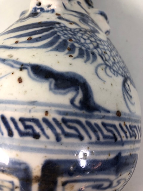 Blue and White Chinese ceramic vase decorated with a Phoenix approximately 26cm high - Image 7 of 7