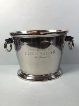 Champagne cooler in polished metal approximately 31 x 25 cm