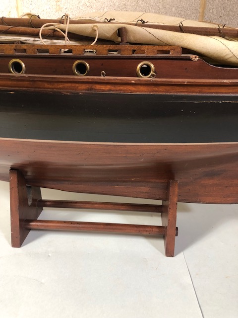 Wooden model of a Sailing yacht, complete with stand, in need of repairs ( masts an keel ) - Image 2 of 10