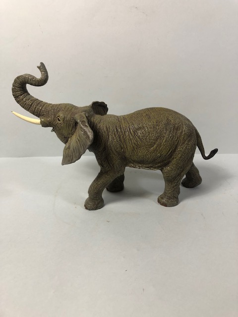 Statue of an Elephant in cold painted bronze approximately 20cm high - Image 4 of 10