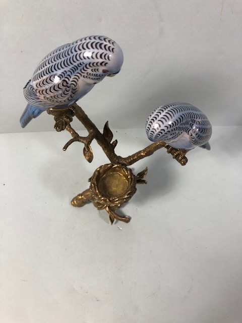 Tea light holder of 2 ceramic birds on a bronze tree branch with a nest approximately 26cm high - Image 2 of 5