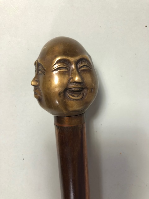 Walking stick toped with 4 face brass buddha head - Image 3 of 7