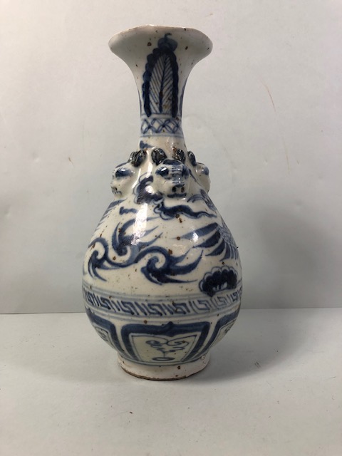 Blue and White Chinese ceramic vase decorated with a Phoenix approximately 26cm high - Image 2 of 7