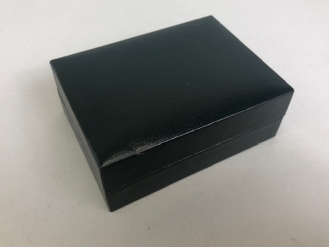 Pair of 14ct Gold set cufflinks set with pyramid cabochon white star sapphires with a pair of - Image 5 of 5