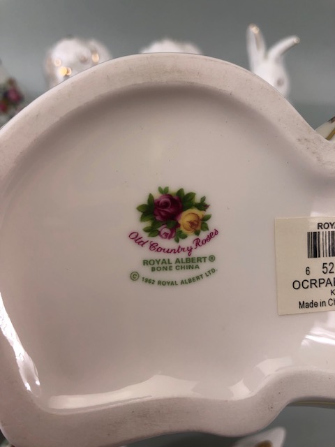 Collectable china figures of various animals each one decorated with flowers 14 in total - Image 12 of 15