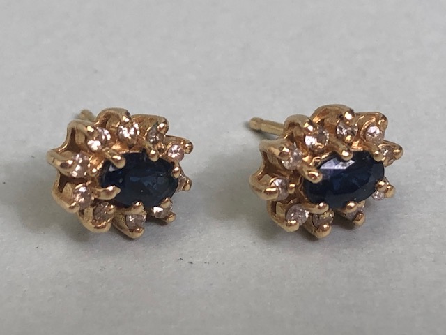 Unmarked gold metal sapphire and diamond cluster earrings approximately 2.20g total - Image 2 of 4