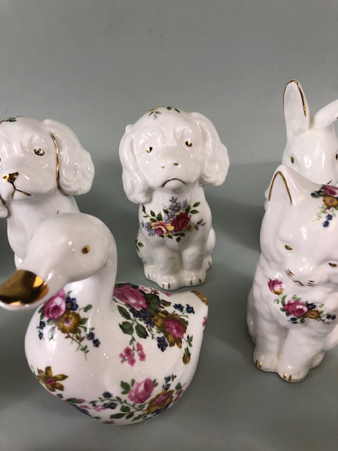 Collectable china figures of various animals each one decorated with flowers 14 in total - Image 10 of 15