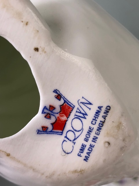 Collectable china figures of various animals each one decorated with flowers 14 in total - Image 15 of 15