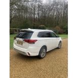 [FV20 EEP] Mitsubishi Outlander Reflex COM+ PHE (White)