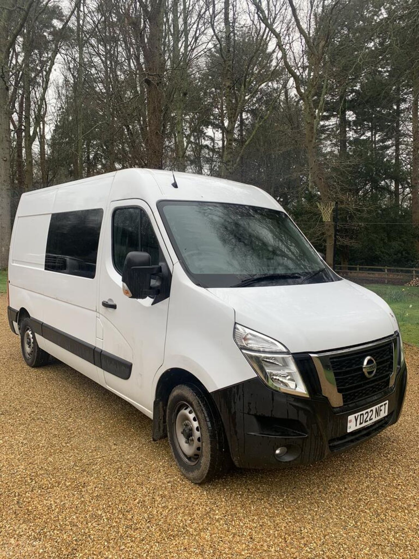 [YD22 NFT] Nissan Interstar Tekna DCI (White)